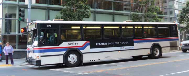 Samtrans Gillig Phantom 672